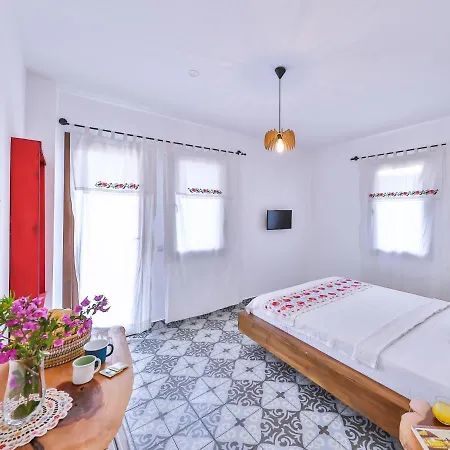 Dantel Pansiyon Kas Homestay *